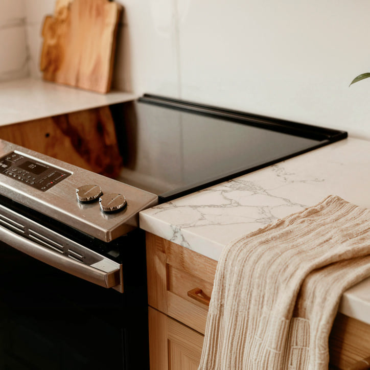 Modern kitchen range with marble countertop